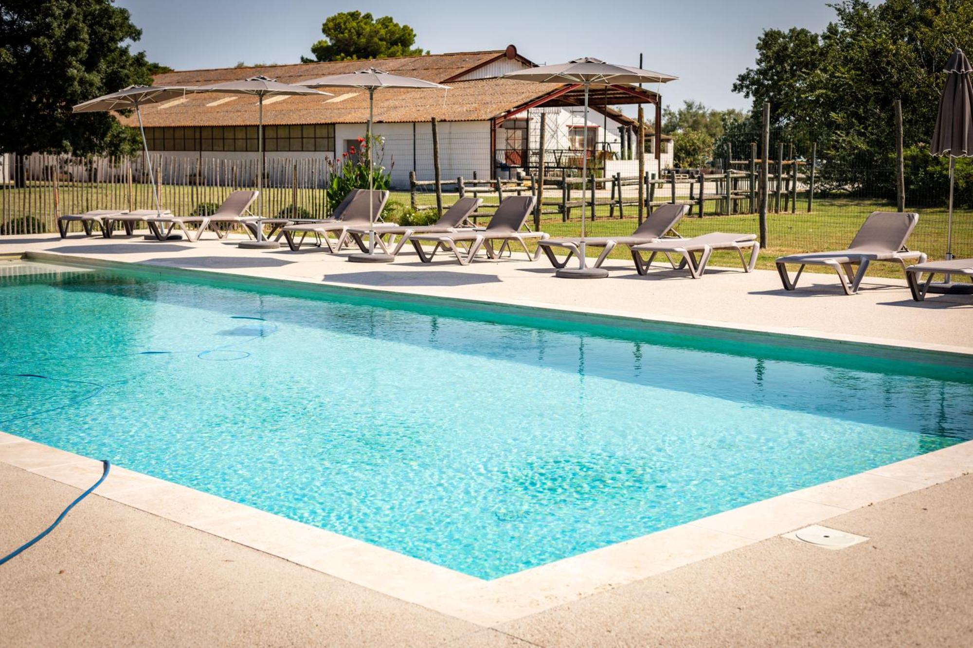 Lou Mas Dou Juge Hotel Saintes-Maries-de-la-Mer Bagian luar foto